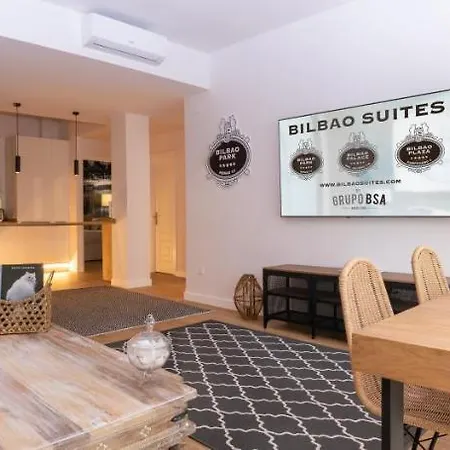 Henao Park De Suites, En Pleno Centro Con Garaje Directo 빌바오